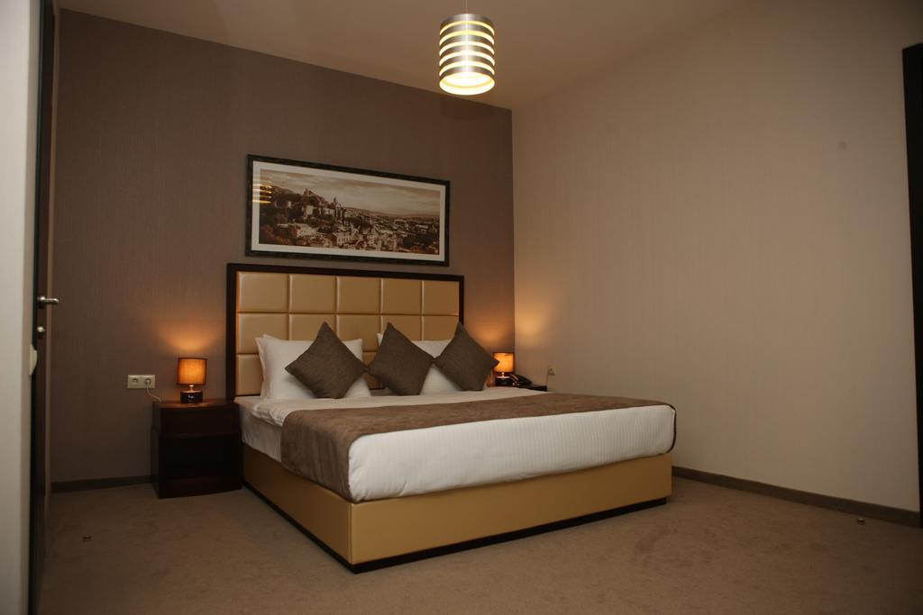 Hotel Orion Old Town Tbilisi Bagian luar foto