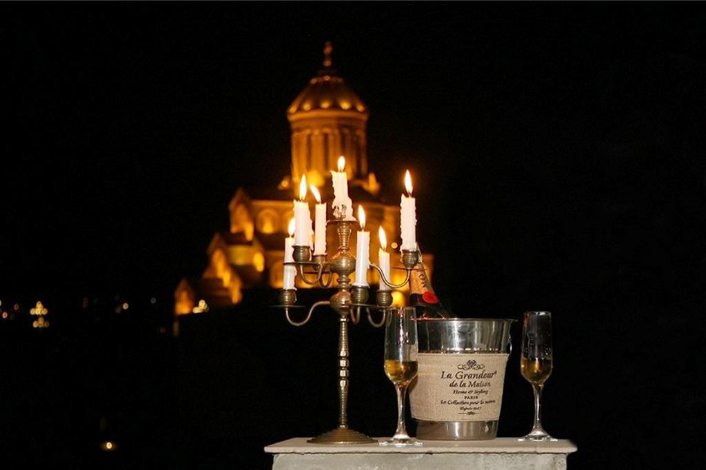 Hotel Orion Old Town Tbilisi Bagian luar foto
