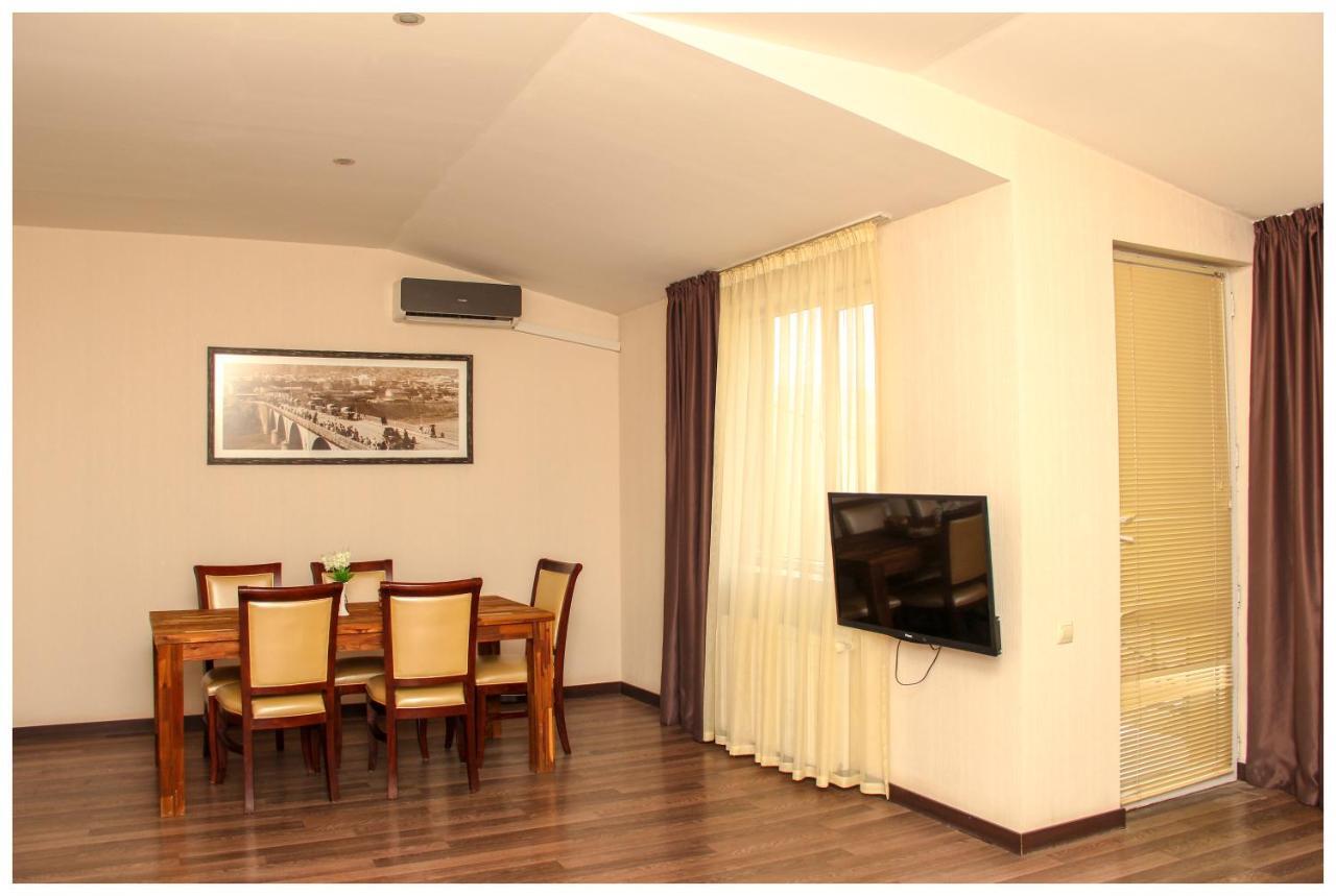 Hotel Orion Old Town Tbilisi Bagian luar foto
