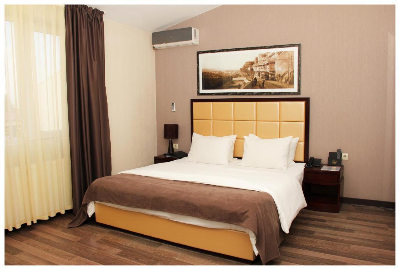 Hotel Orion Old Town Tbilisi Bagian luar foto